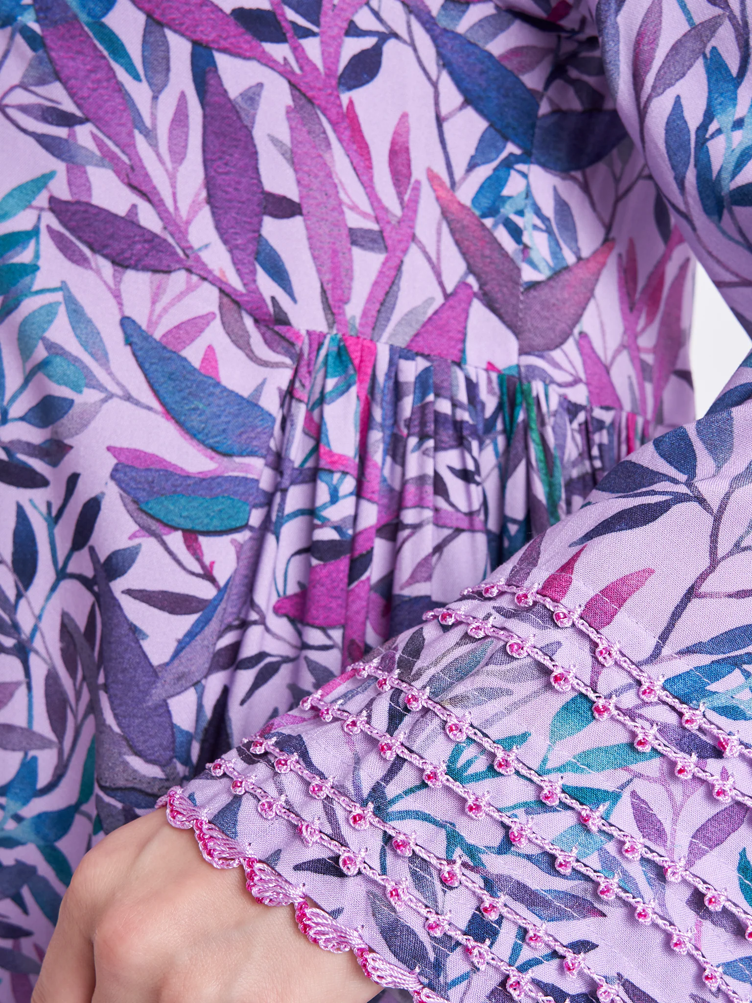 Leaves Print Rayon Crochet Work Kuwaiti Jalabiya (VG2726) - Image 5