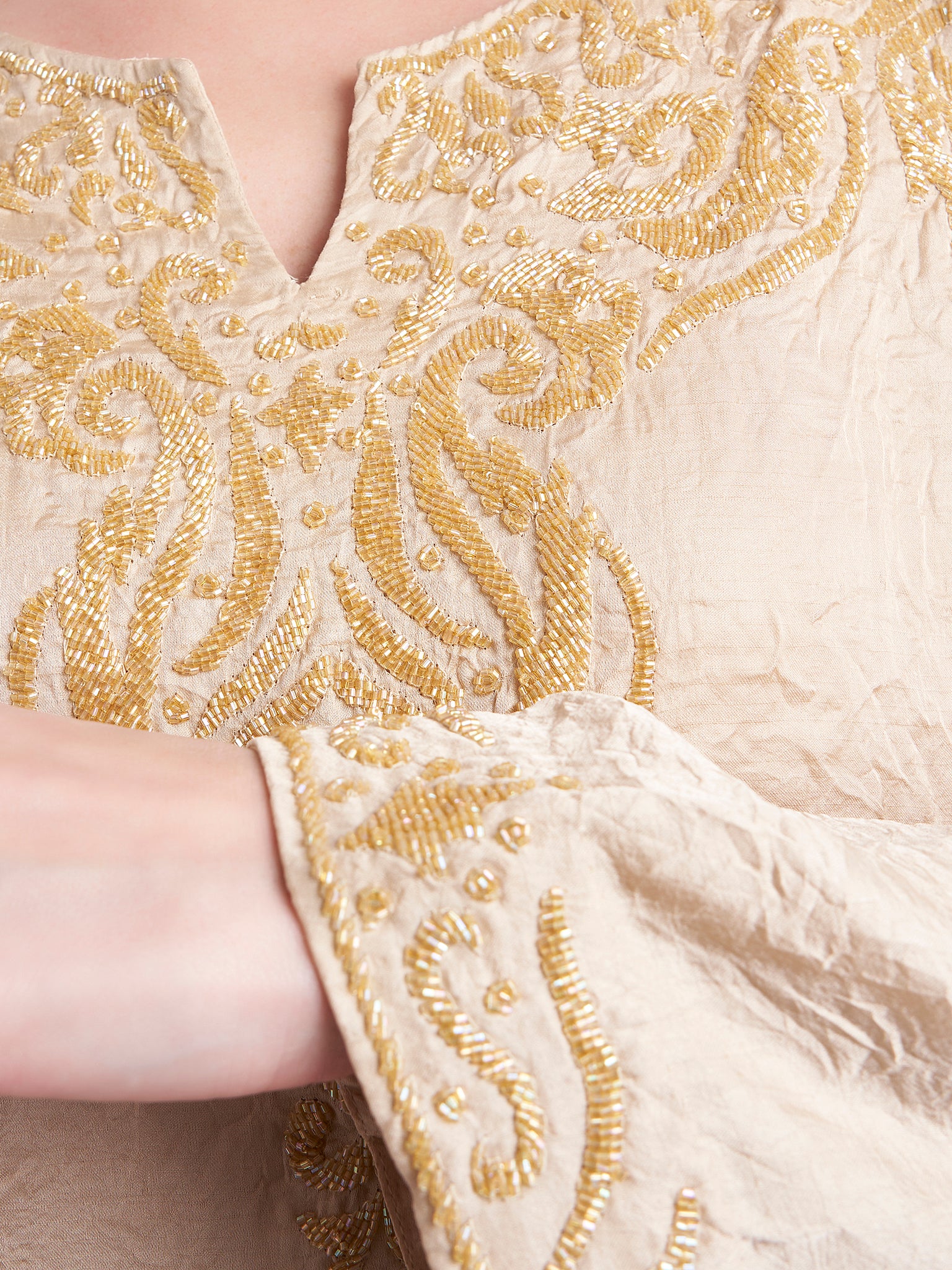 Solid Crushed Handwork Jalabiya (VW85) - Image 5