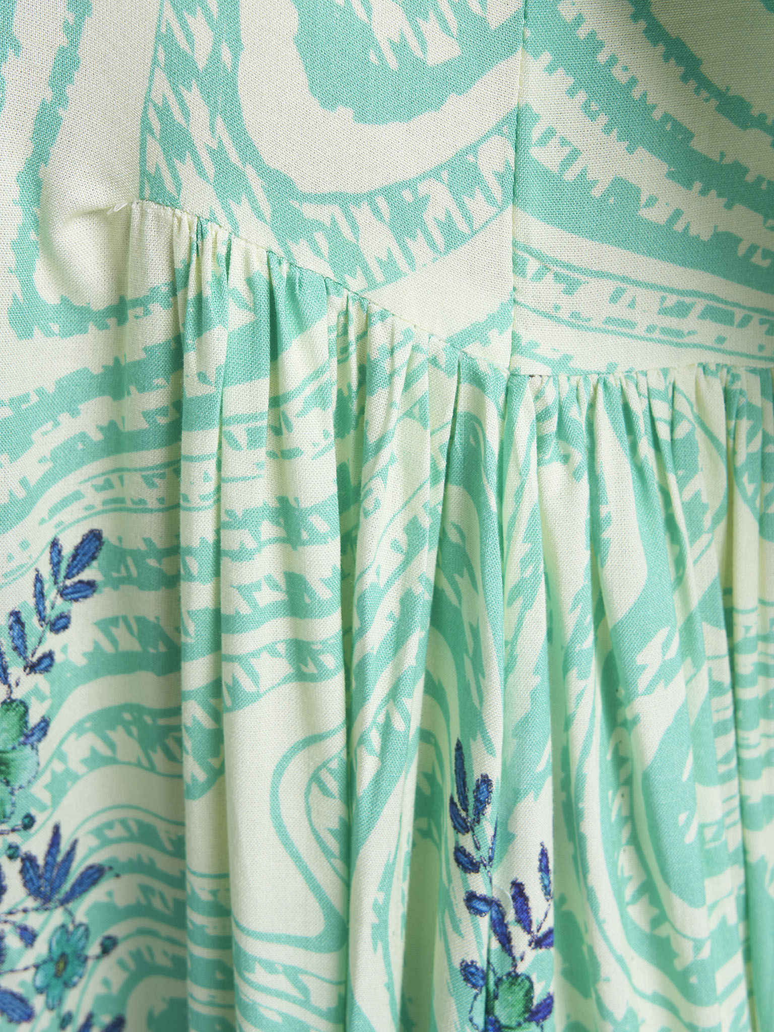 Green Colour Stone Work Rayon Abstract Printed Jalabiya (VDC127) - Image 6