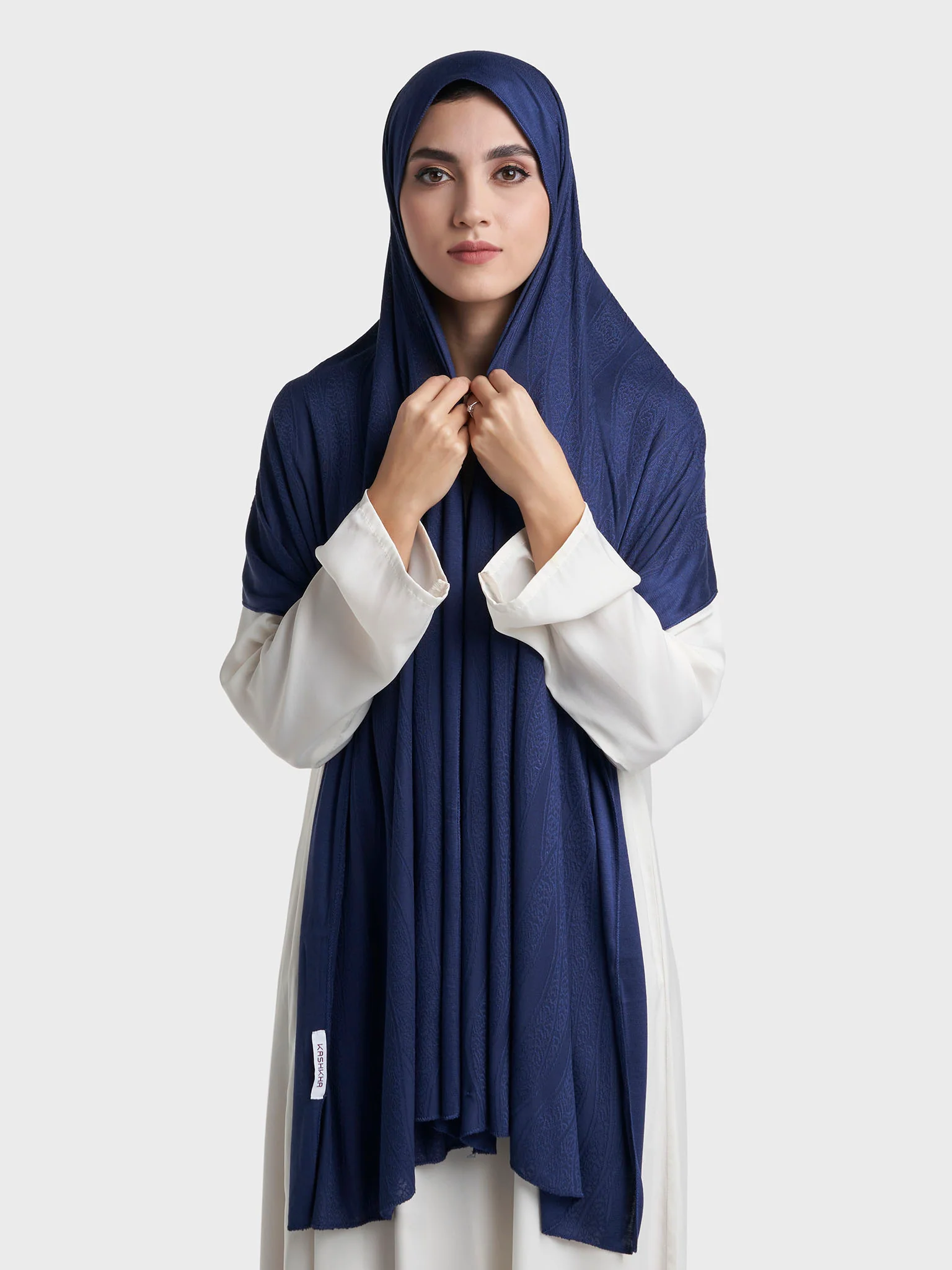 Veins Jacquard Self Print Jersey Hijab (SRKP22129L) - Image 11