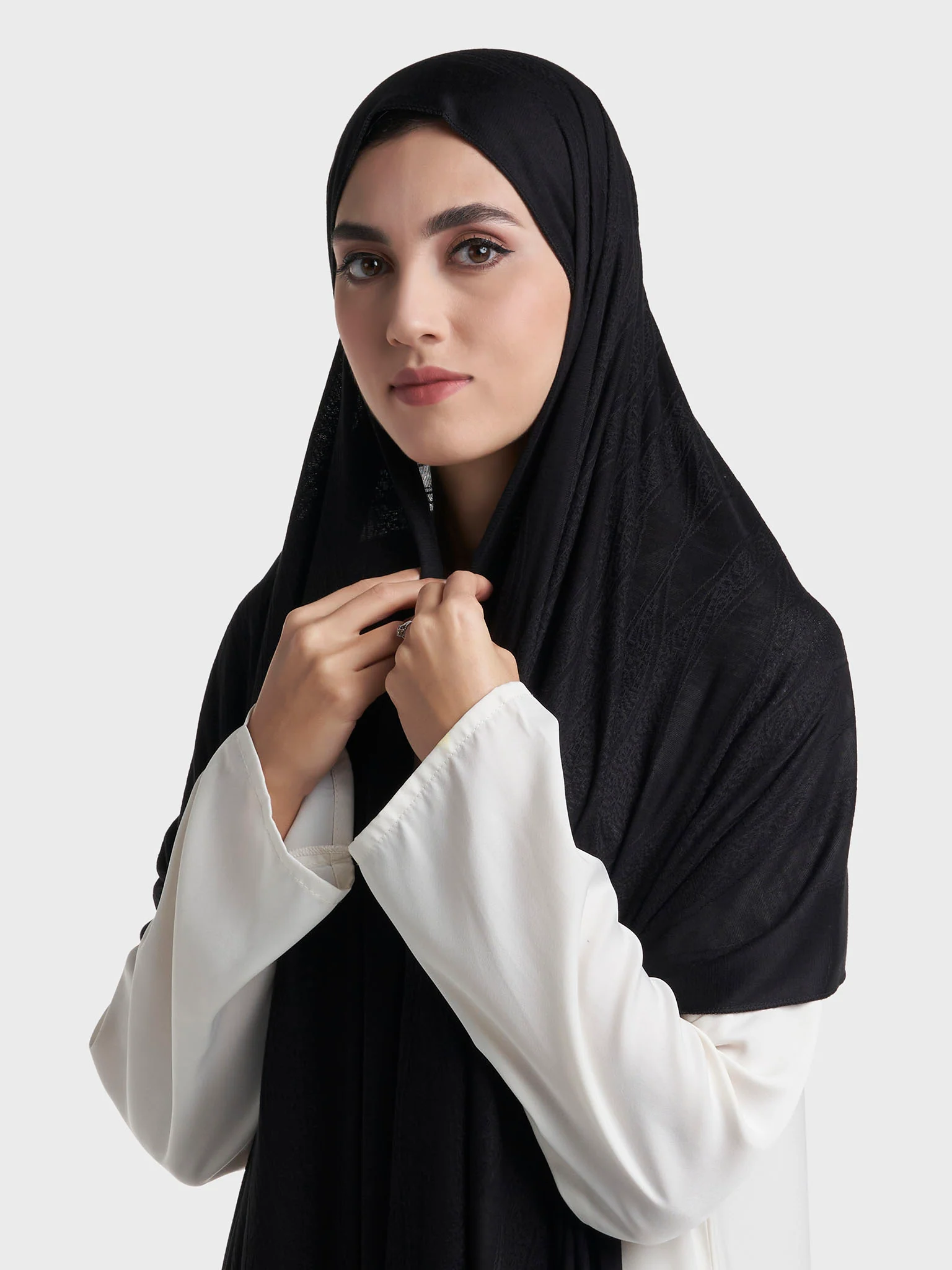 Veins Jacquard Self Print Jersey Hijab (SRKP22129L) - Image 16