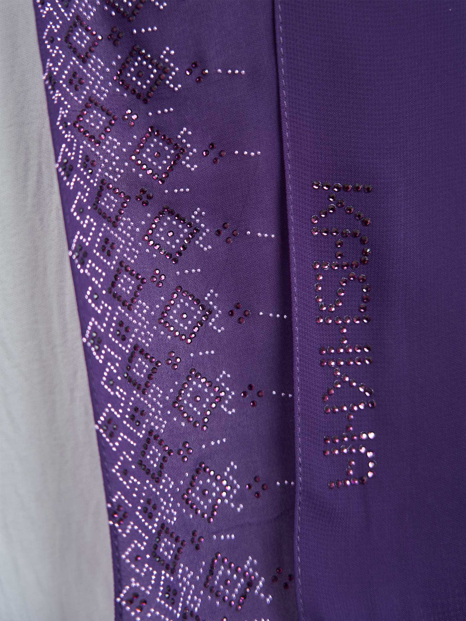 Chiffon Hijab With Geometric Stone Work Border (KP18069L) - Image 37