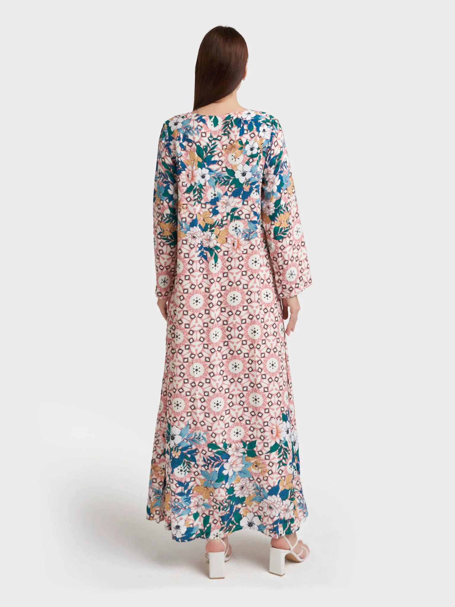 Old Rose Viscose Crepe Geometric Print Jalabiya (VDK363) - Image 4