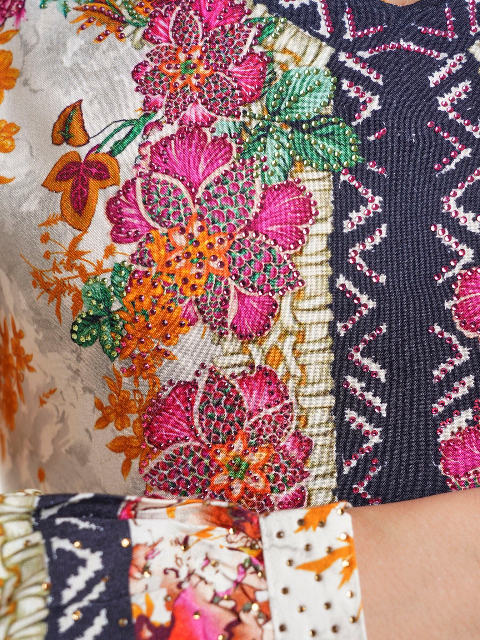 Viscose Beige Floral Tiered Jalabiya (VDU858) - Image 5