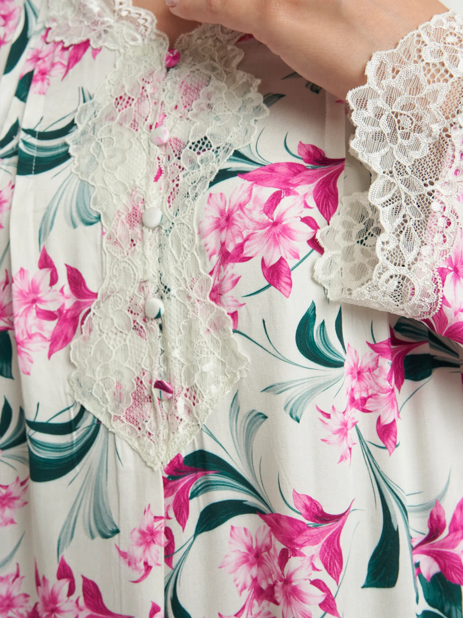 Multi color Printed Viscose Nighty (CNH241A) - Image 5