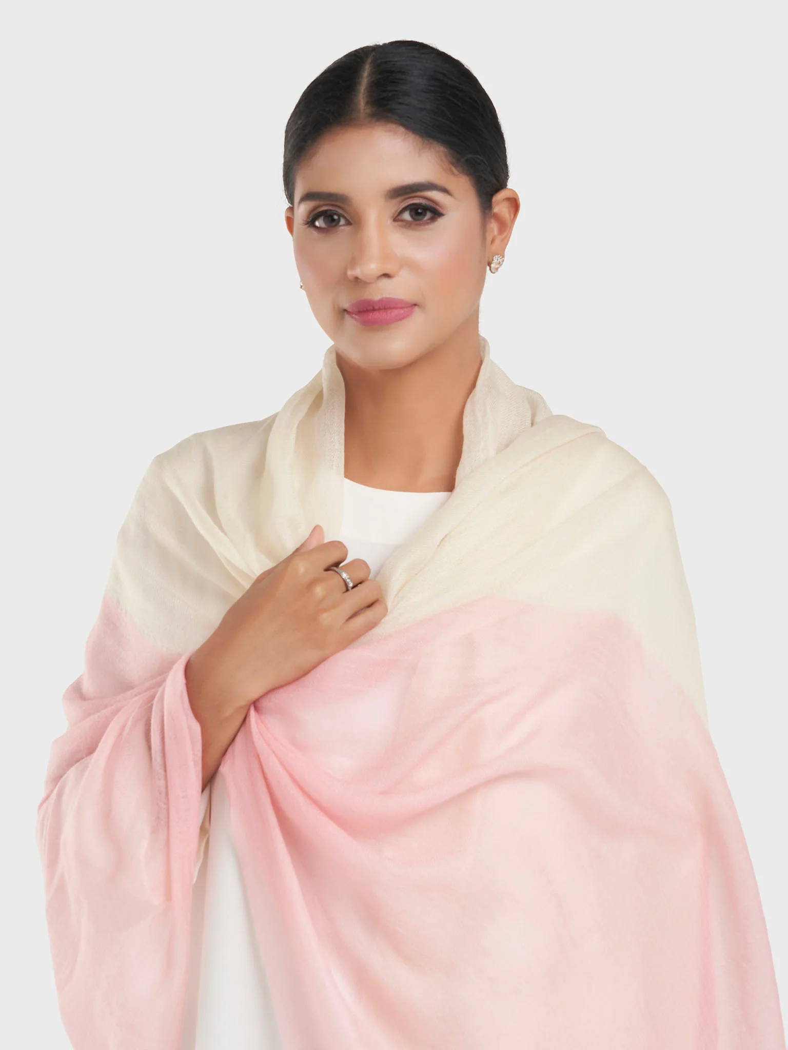 Two Tone Camel Wool Premium Qualtity Shawl (KGC021) - Image 4