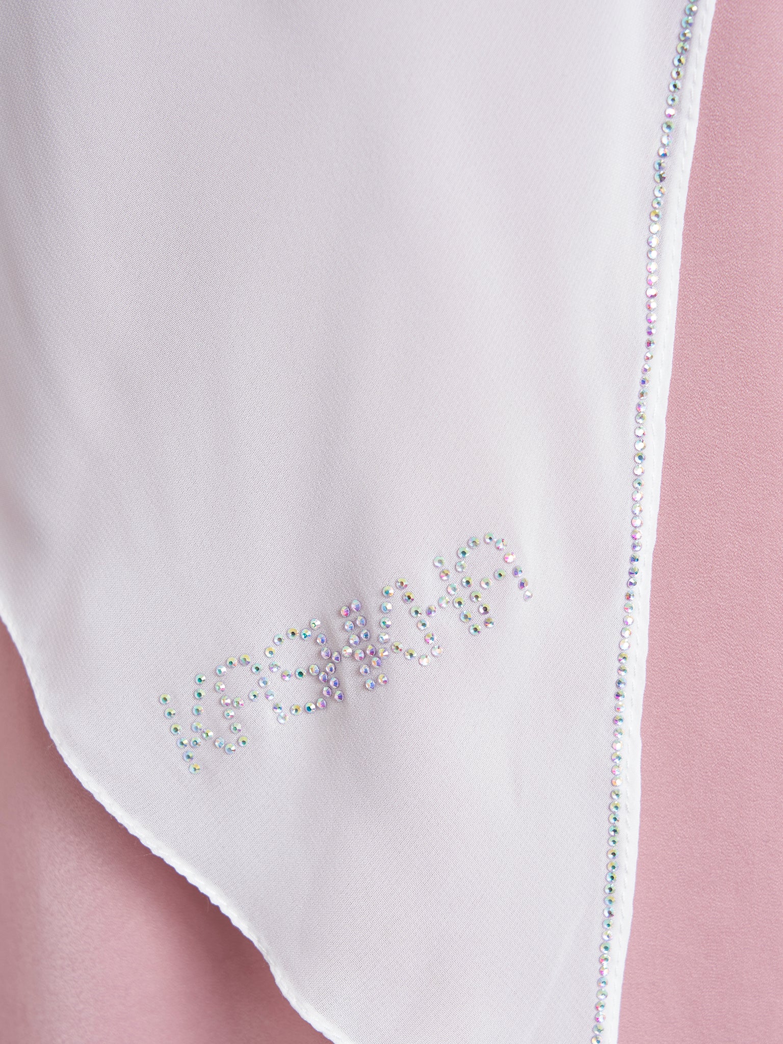 Ready to Wear Chiffon Single Stone Line Border Hijab (KP18115L) - Image 4