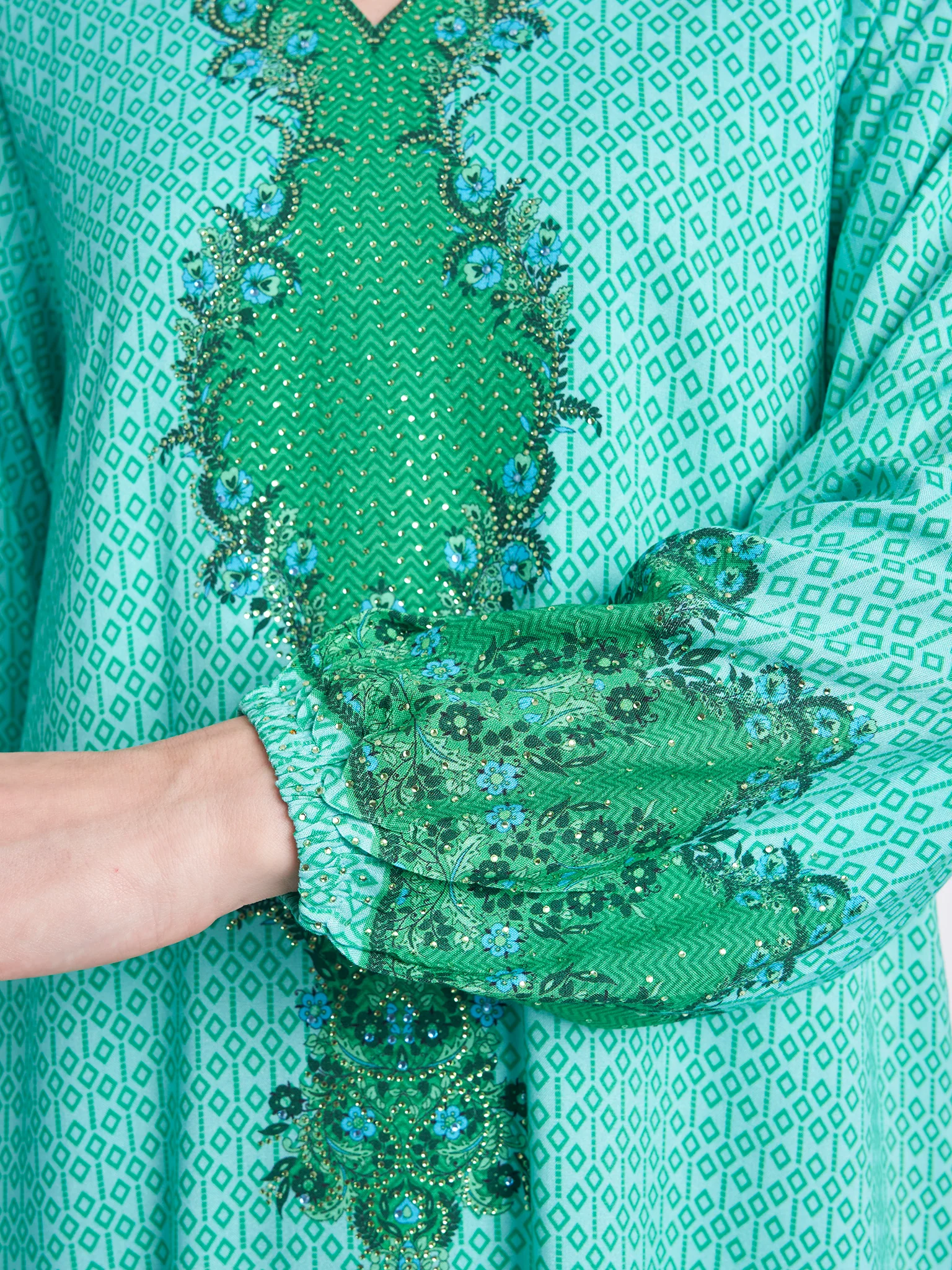 Digital Abstract Print with Sparkle Stoenwork Jalabiya (VDE270) - Image 5