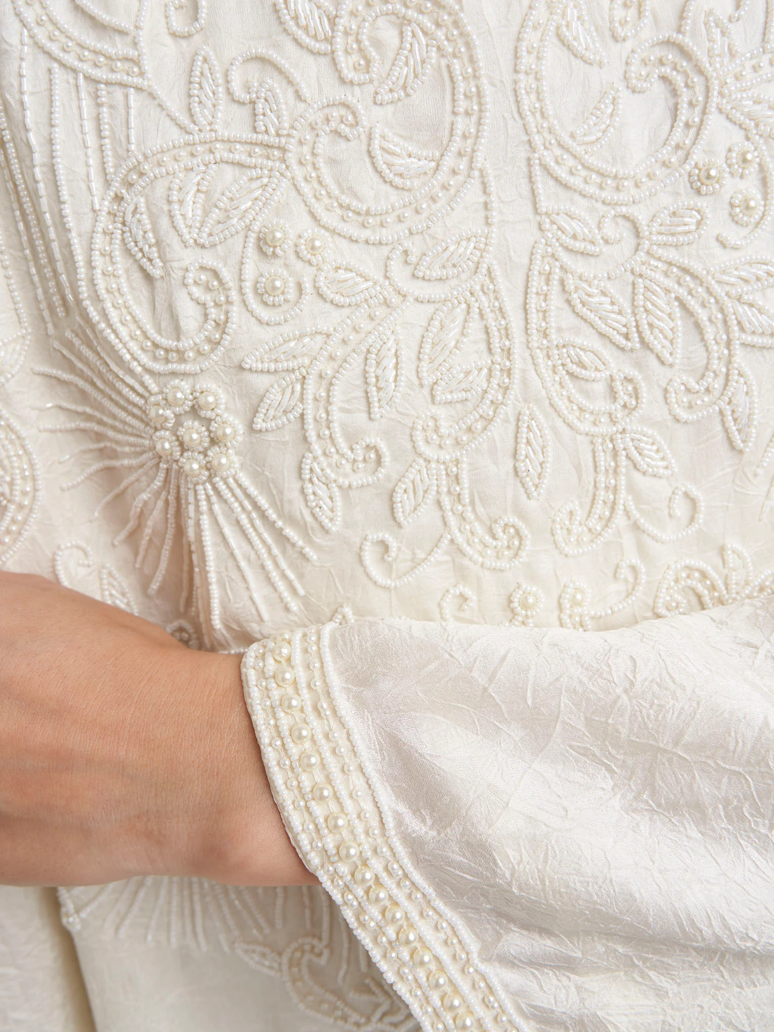 Solid Cream Colour Tashan Silk Jalabiya with Bead Work (VW86) - Image 5