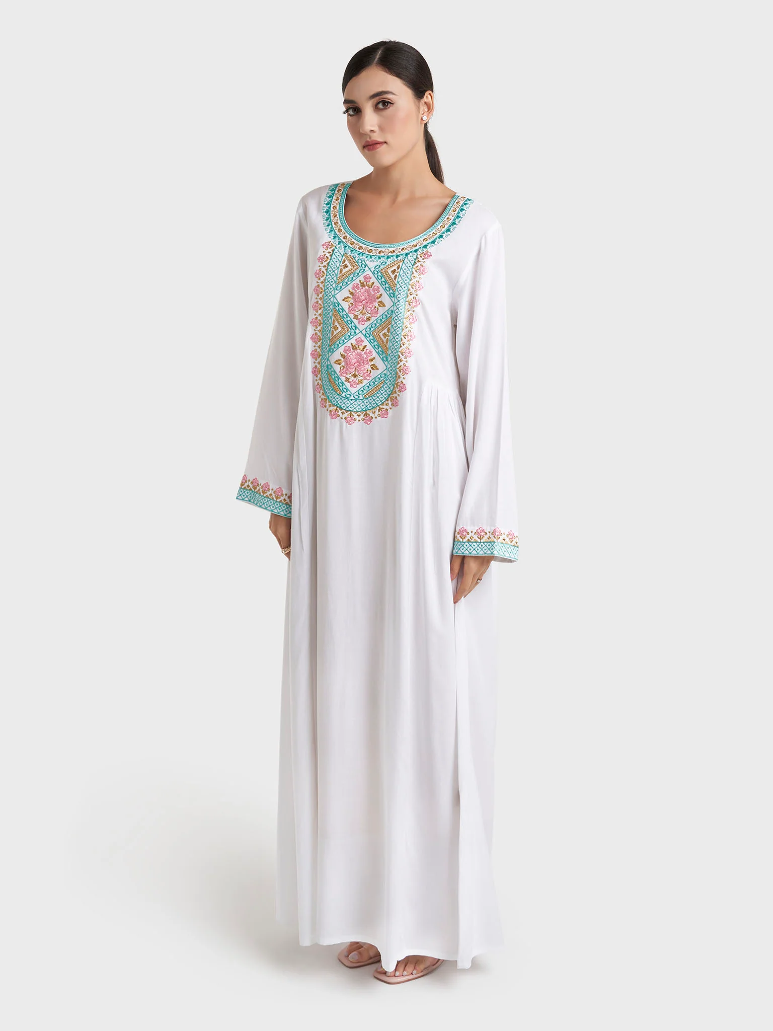 White Machine Embroidered Rayon Kuwaiti Jalabiya (VG3000) - Image 3