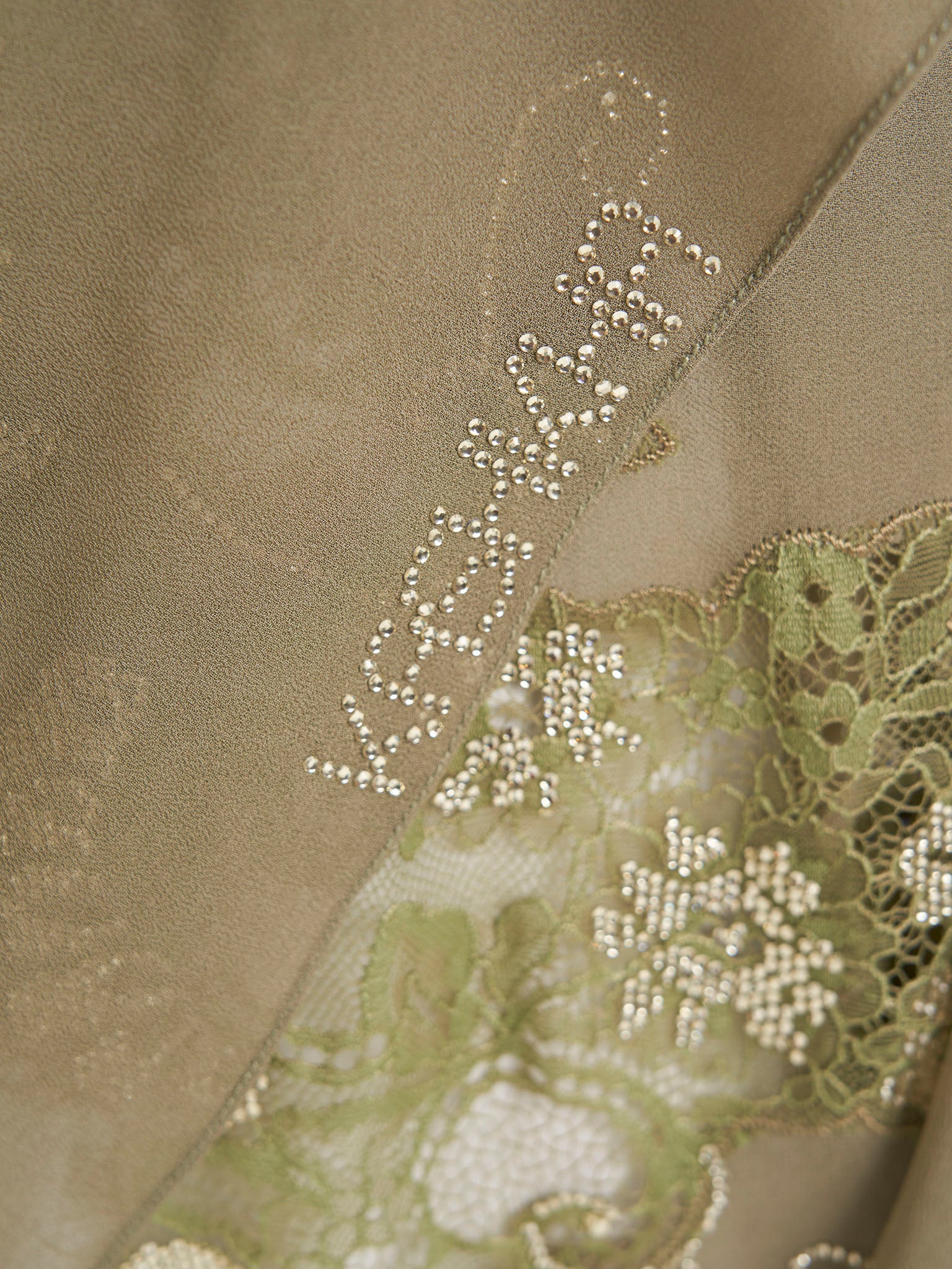 Maxi Hijab With Shaded Dantel Work Border (KP18124L) - Image 42