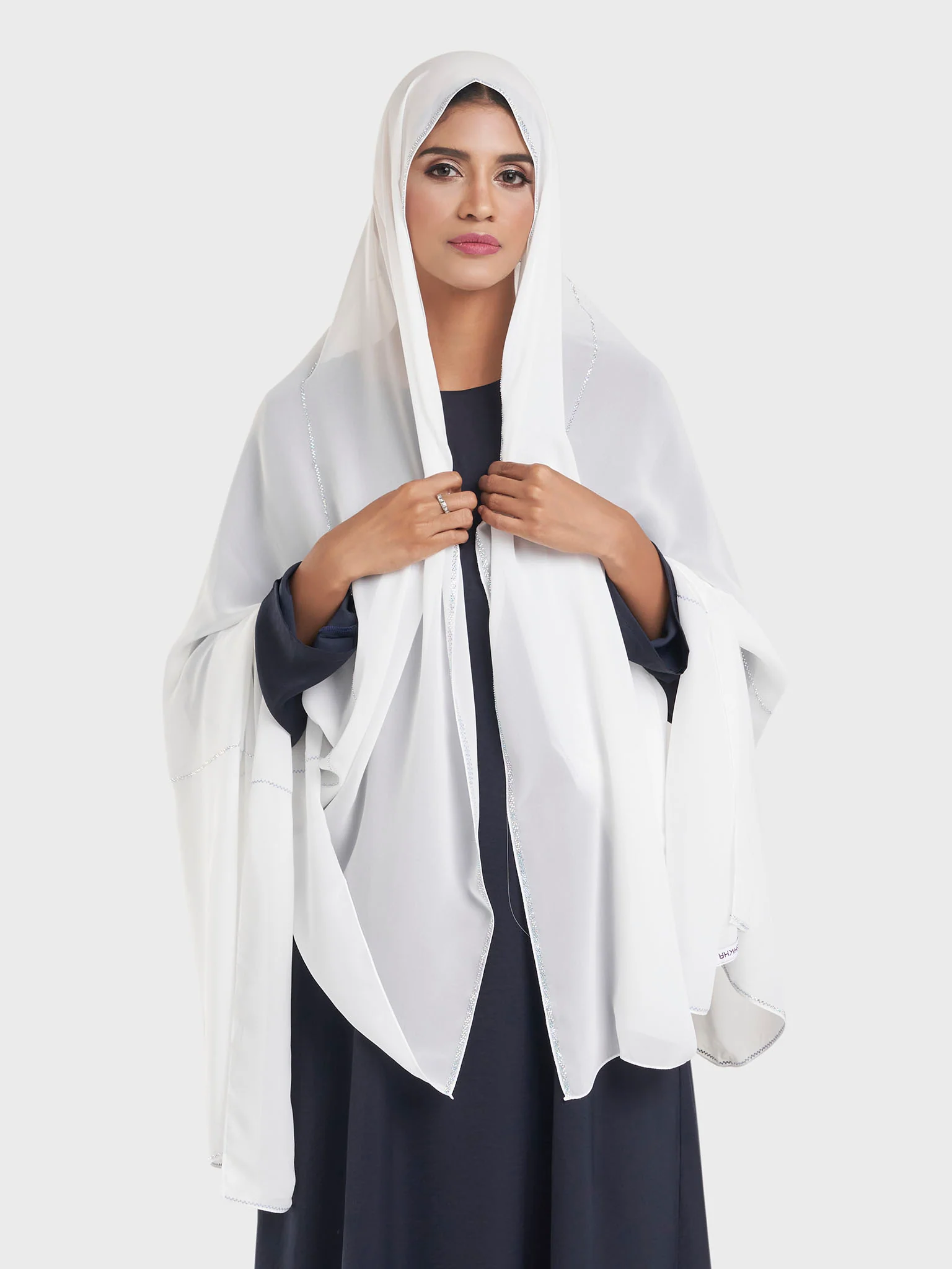 Chiffon Broken Stone Line Maxi Hijab (KP18203L) - Image 4