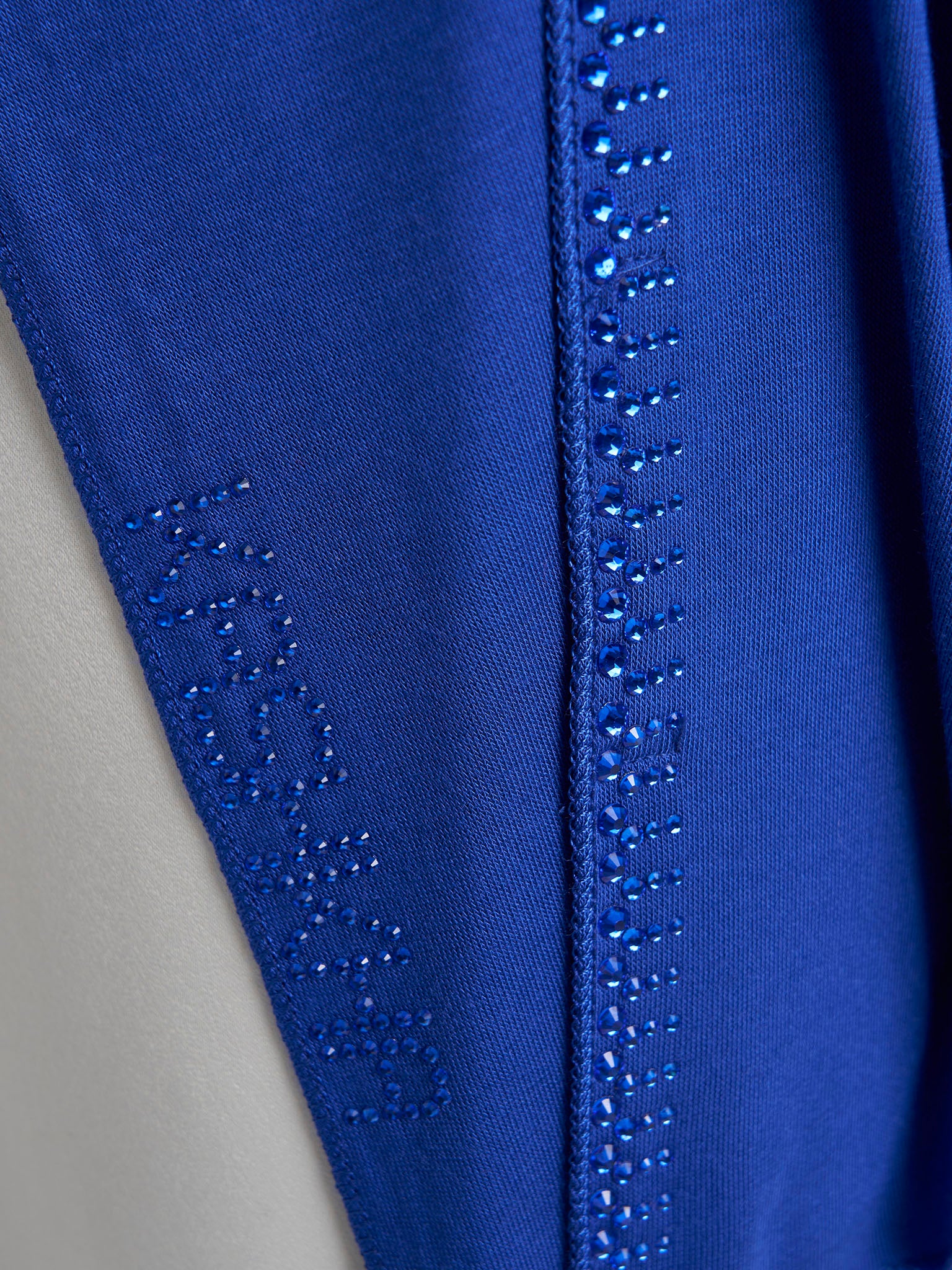 Plain Jersey Hijab with Crown Stone Line Border (KP18160L) - Image 105