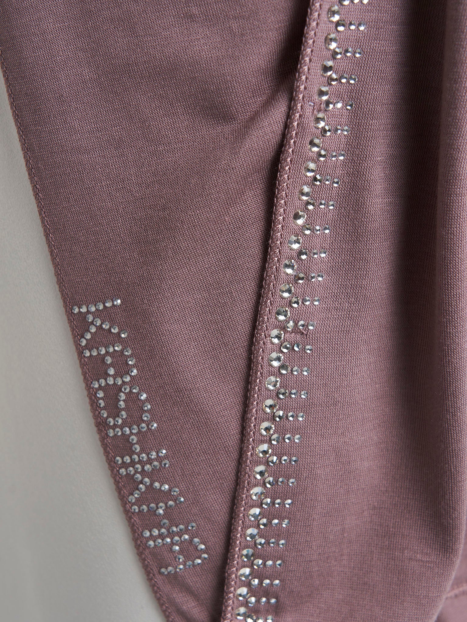 Plain Jersey Hijab with Crown Stone Line Border (KP18160L) - Image 18