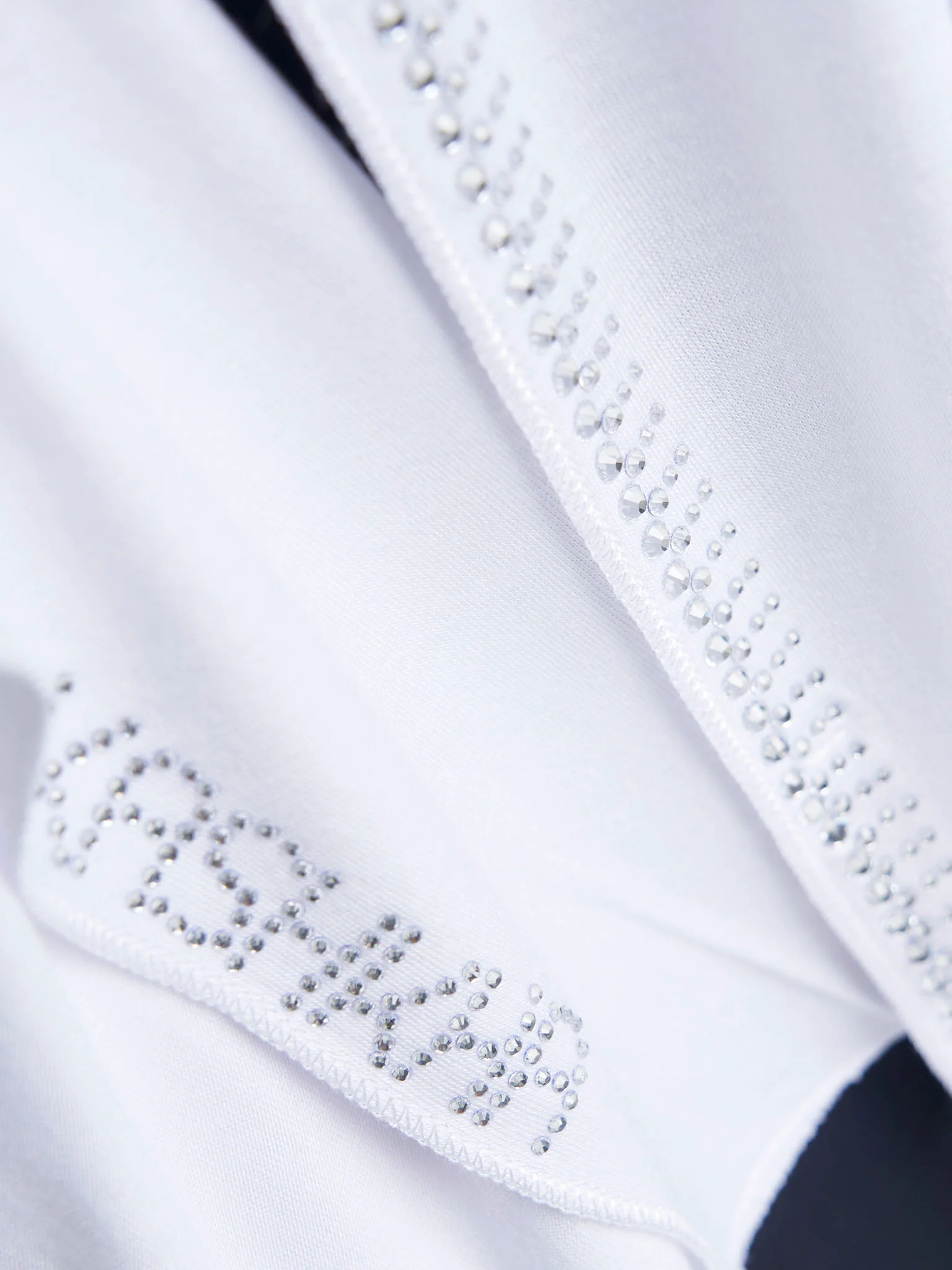 Plain Jersey Hijab with Crown Stone Line Border (KP18160L) - Image 3