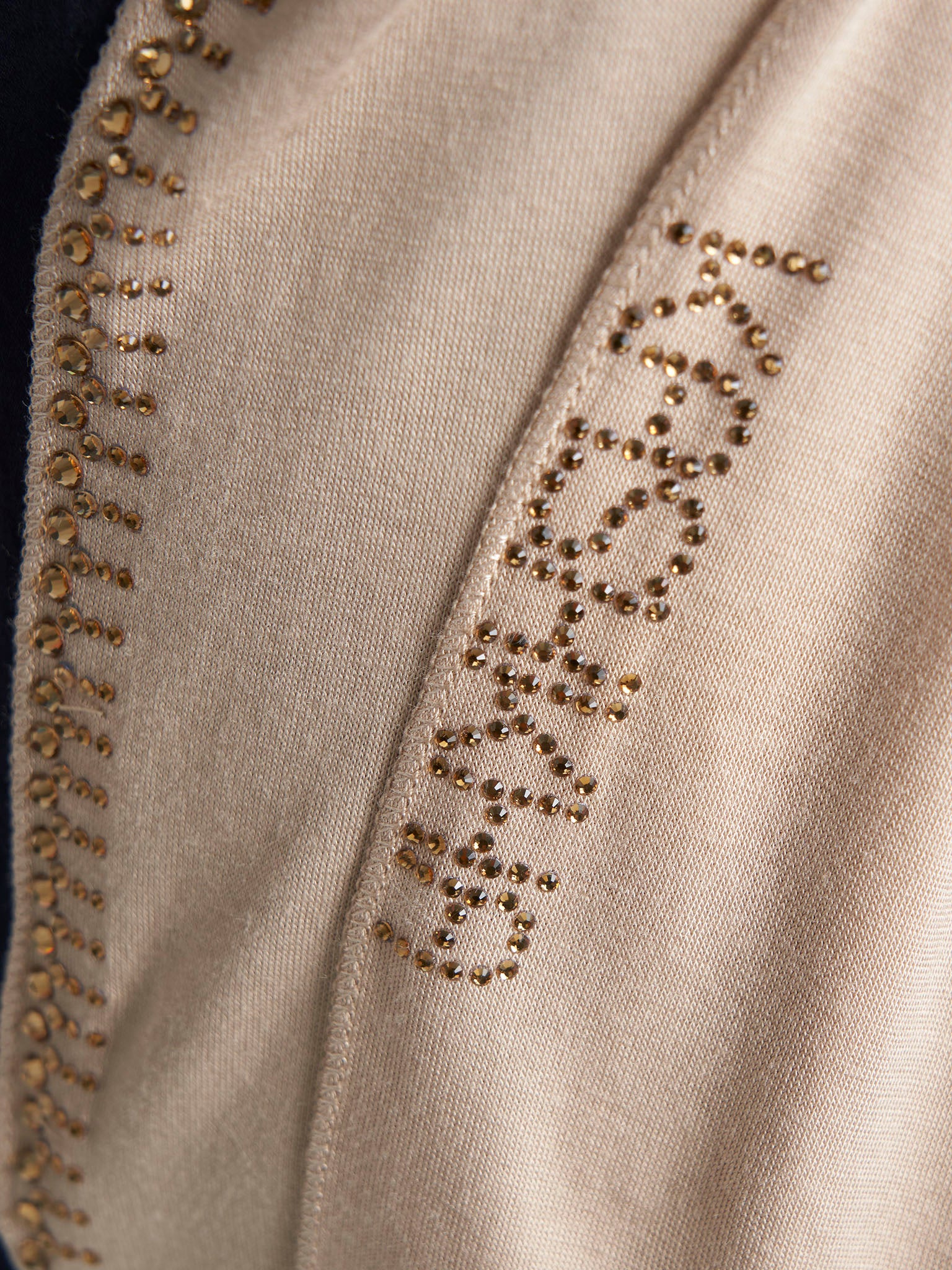 Plain Jersey Hijab with Crown Stone Line Border (KP18160L) - Image 48