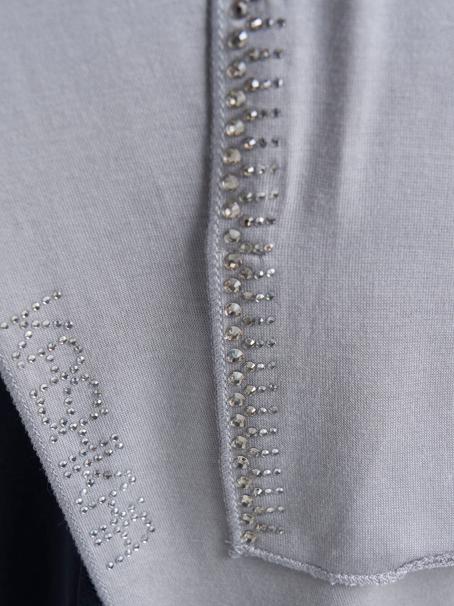 Plain Jersey Hijab with Crown Stone Line Border (KP18160L) - Image 66