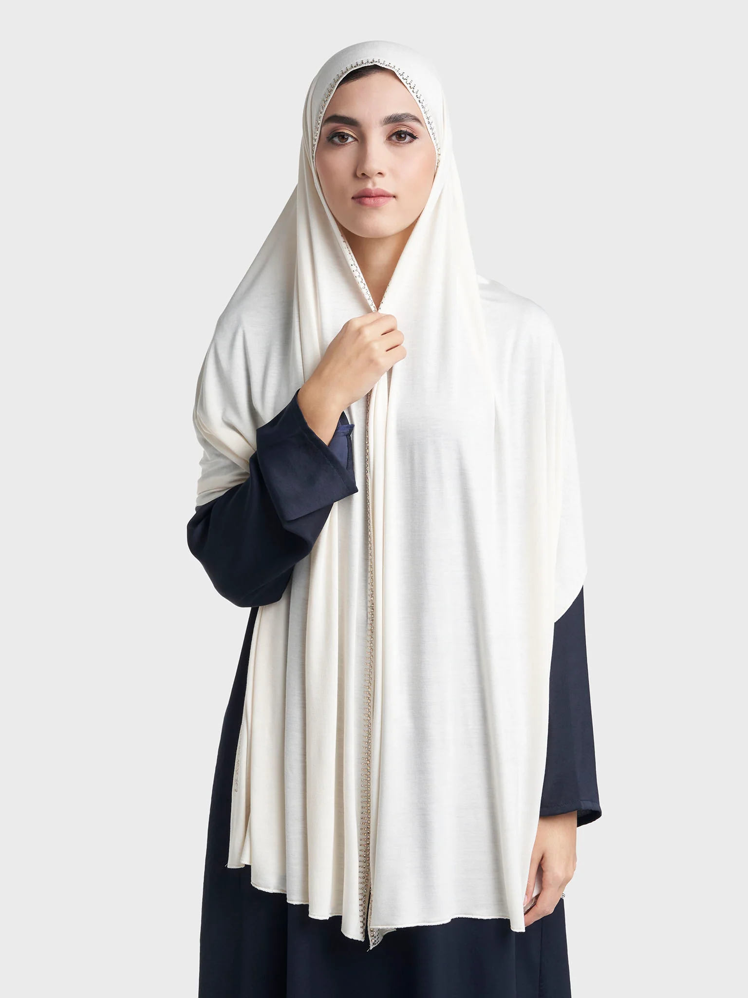 Plain Jersey Hijab with Crown Stone Line Border (KP18160L) - Image 68