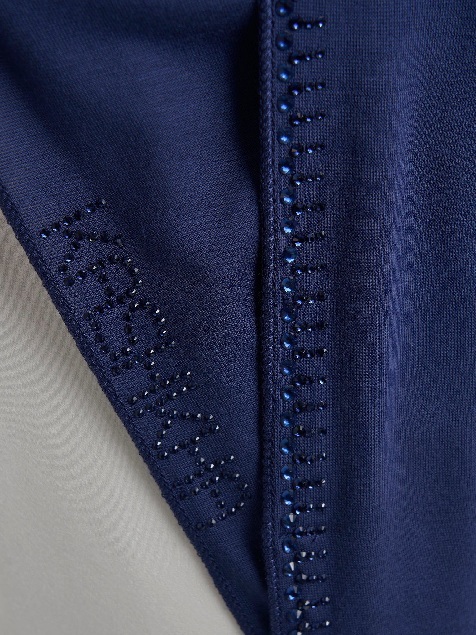 Plain Jersey Hijab with Crown Stone Line Border (KP18160L) - Image 81