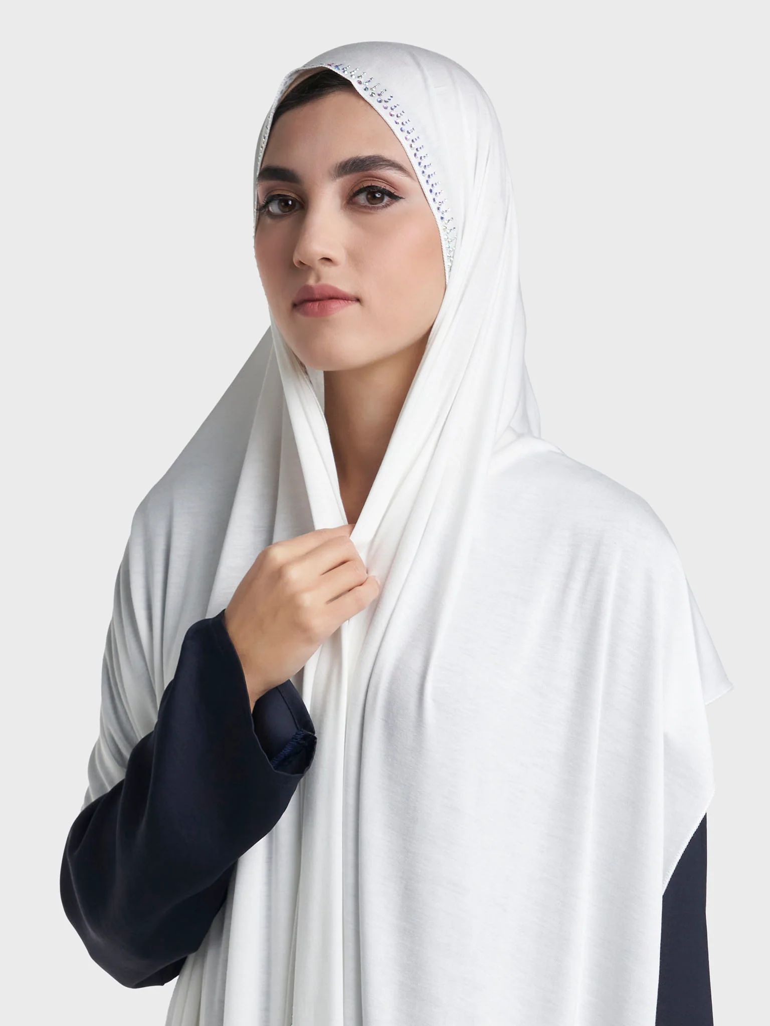 Plain Jersey Hijab with Crown Stone Line Border (KP18160L) - Image 85