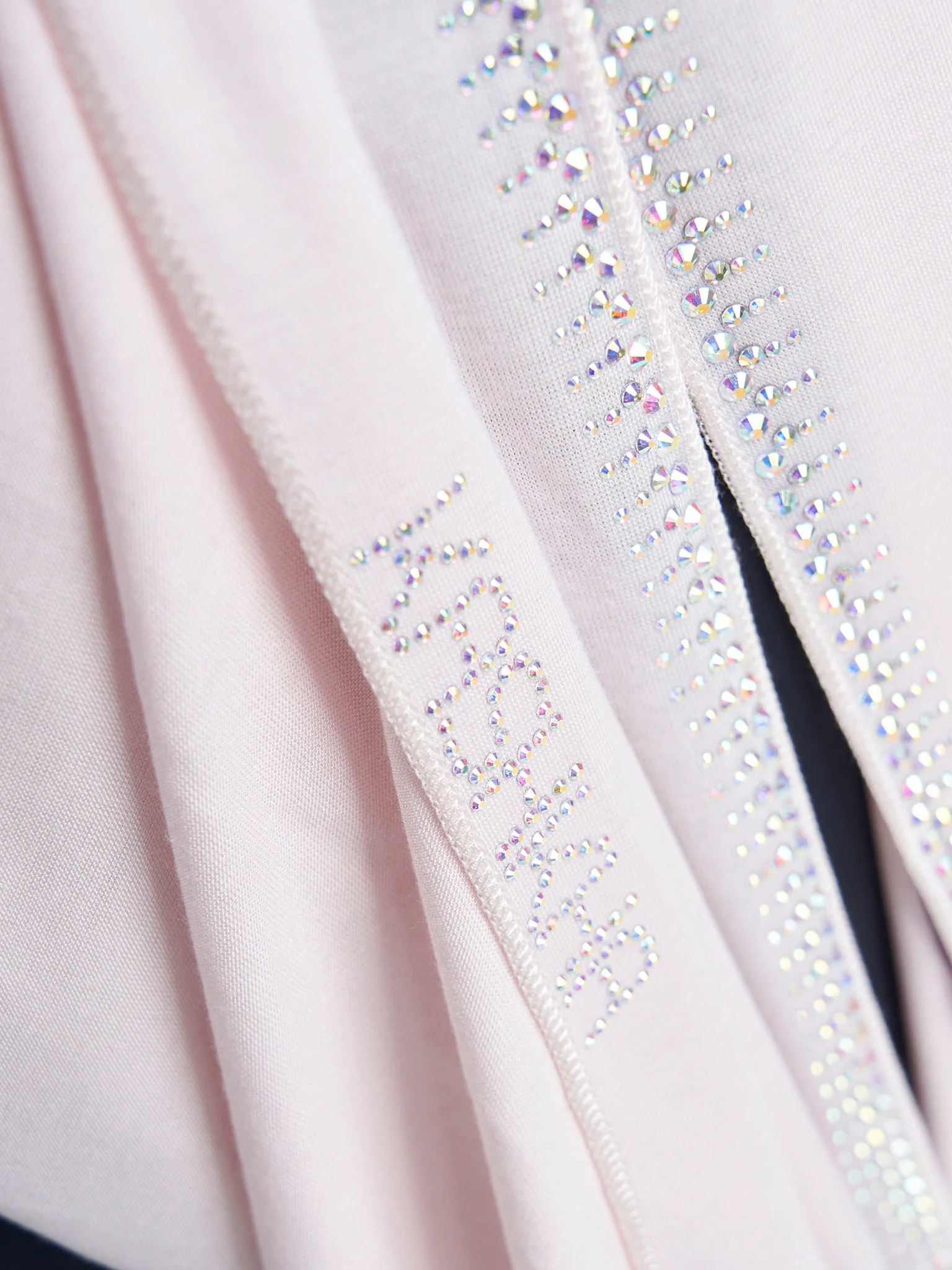 Plain Jersey Hijab with Crown Stone Line Border (KP18160L) - Image 96