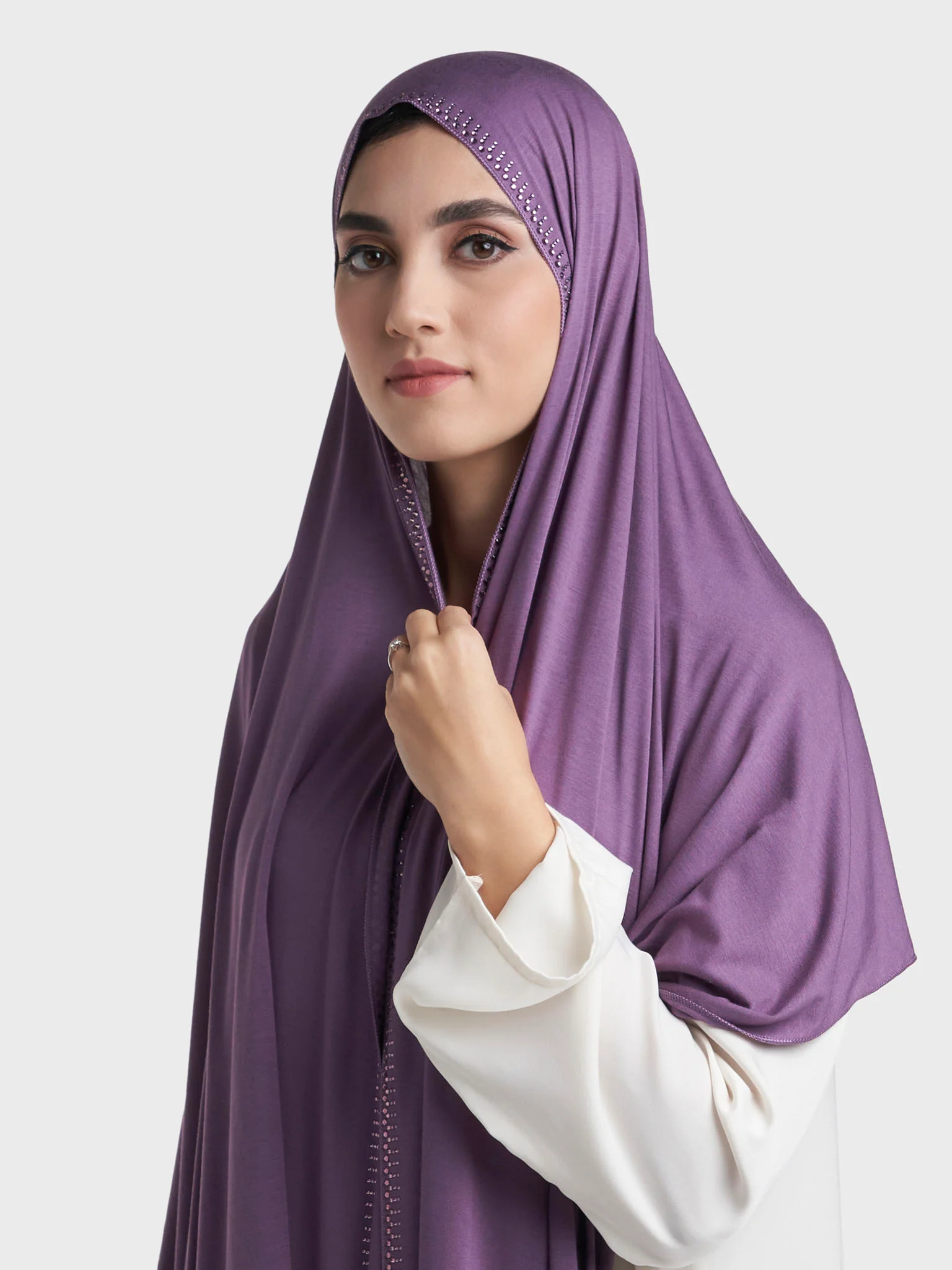 Plain Jersey Hijab with Crown Stone Line Border (KP18160L) - Image 97