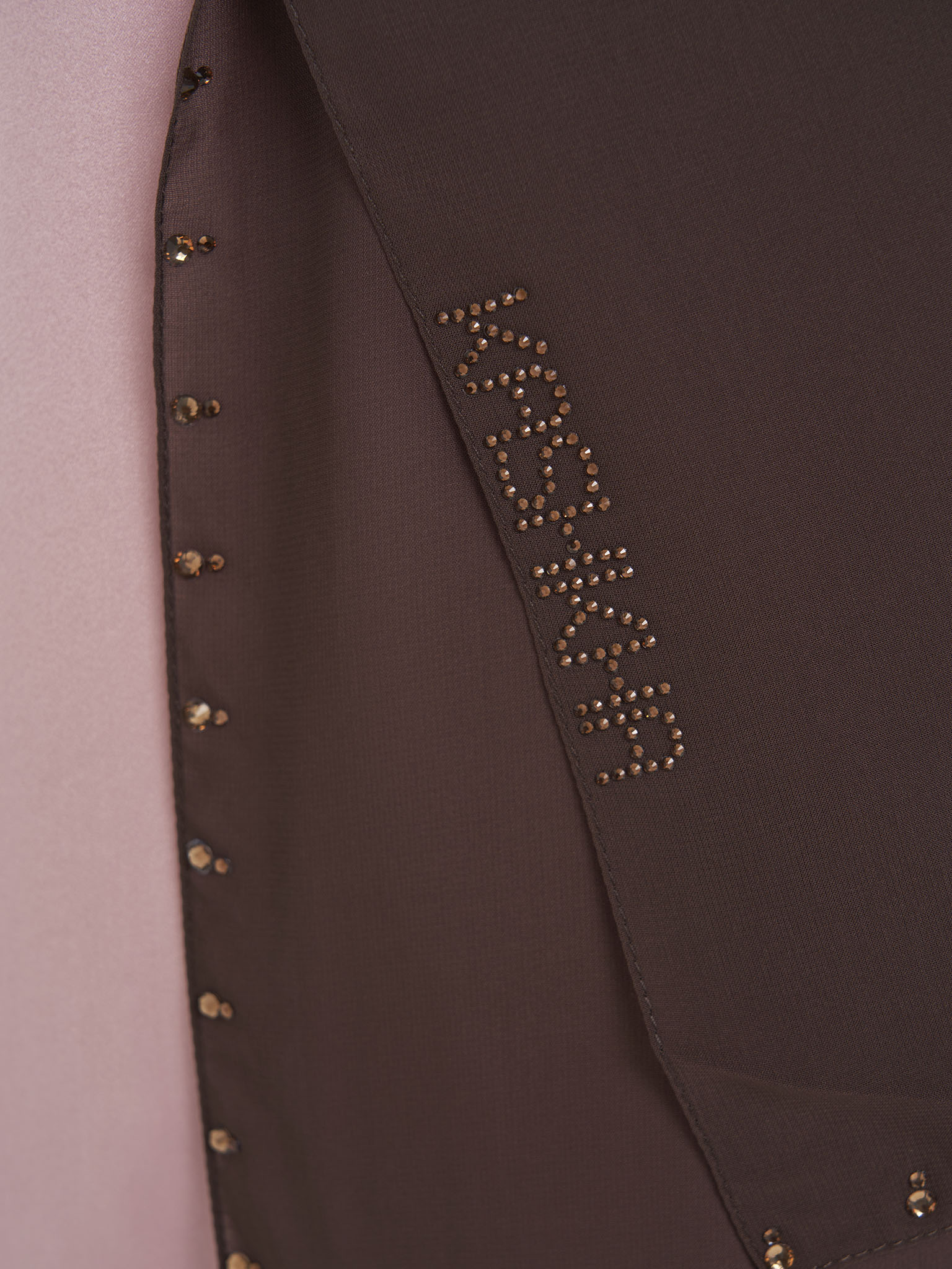 Chiffon Hijab with Stonework Motif Border (KP18201L) - Image 26