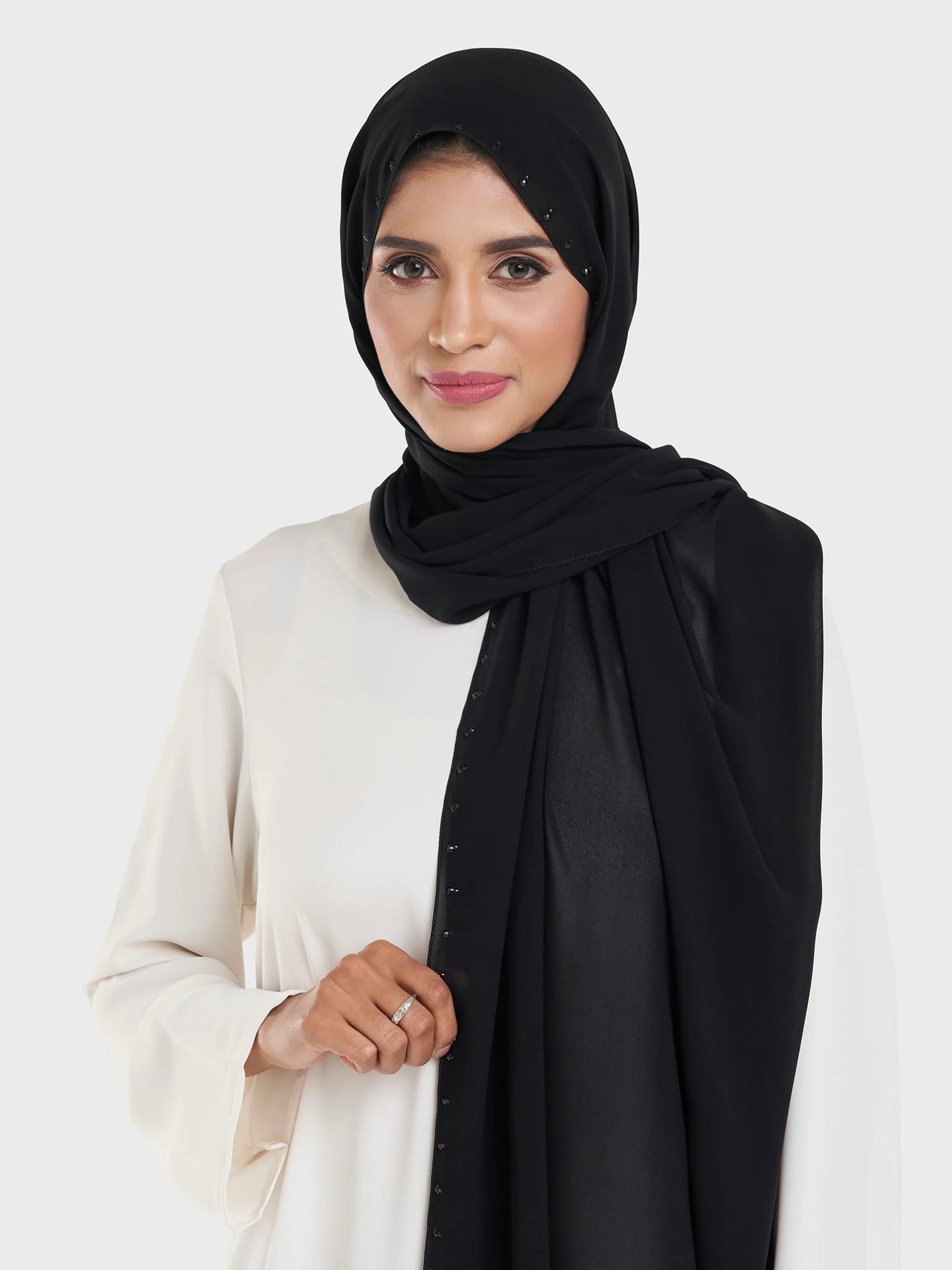 Chiffon Hijab with Stonework Motif Border (KP18201L) - Image 7